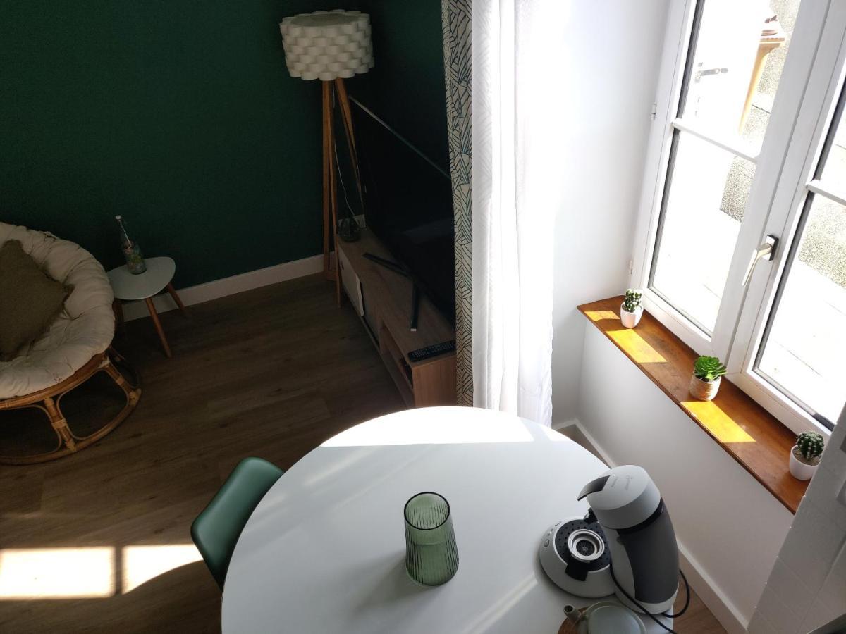 Scandinave - Proche Gare & Centre-Ville - Stationnement - Cour Interieure Table & Chaises Сен-Брук Екстериор снимка