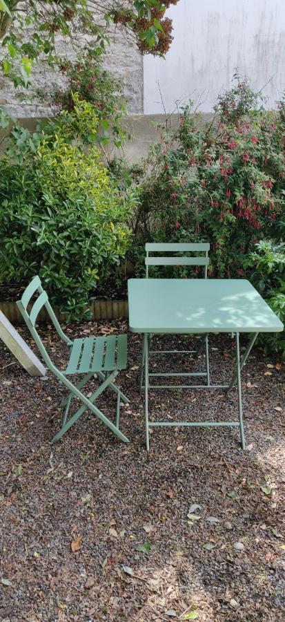 Scandinave - Proche Gare & Centre-Ville - Stationnement - Cour Interieure Table & Chaises Сен-Брук Екстериор снимка
